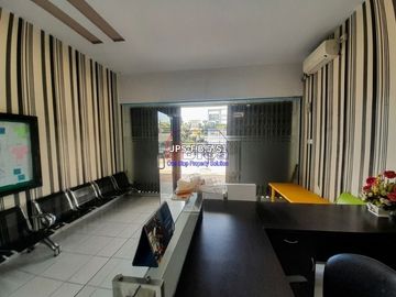 Ruko Hadap Timur 3 Lantai Puri Mas – Batam Centre Dijual & Disewakan