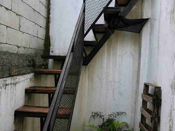 Jual OVER KREDIT 59JT Rumah dkt The Jugle Waterpark di Tamansari Bogor