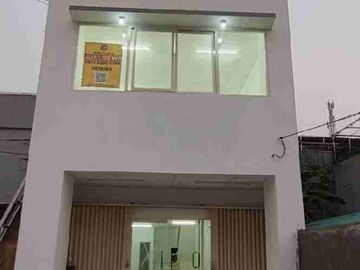 Disewakan ruko baru 2 lantai