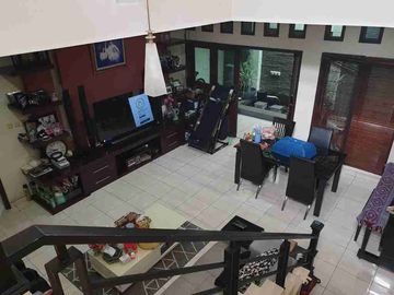 Dijual rumah di Kemang Pratama Bekasi, sdh renov & rapi