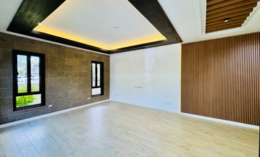 5 Bedrooms Modern 3 Storey Mediterranean House and Lot for Sale in Portofino South