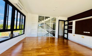 5 Bedrooms Modern 3 Storey Mediterranean House and Lot for Sale in Portofino South
