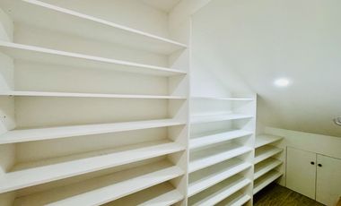 5 Bedrooms Modern 3 Storey Mediterranean House and Lot for Sale in Portofino South