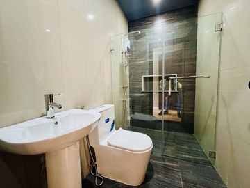 5 Bedrooms Modern 3 Storey Mediterranean House and Lot for Sale in Portofino South