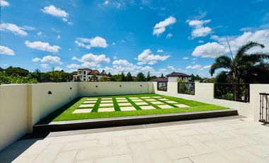 5 Bedrooms Modern 3 Storey Mediterranean House and Lot for Sale in Portofino South