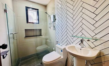 5 Bedrooms Modern 3 Storey Mediterranean House and Lot for Sale in Portofino South