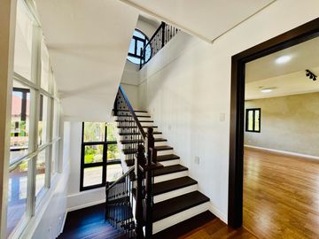 5 Bedrooms Modern 3 Storey Mediterranean House and Lot for Sale in Portofino South