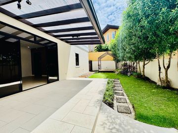 5 Bedrooms Modern 3 Storey Mediterranean House and Lot for Sale in Portofino South
