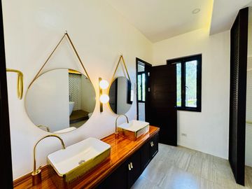 5 Bedrooms Modern 3 Storey Mediterranean House and Lot for Sale in Portofino South