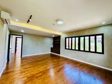 5 Bedrooms Modern 3 Storey Mediterranean House and Lot for Sale in Portofino South