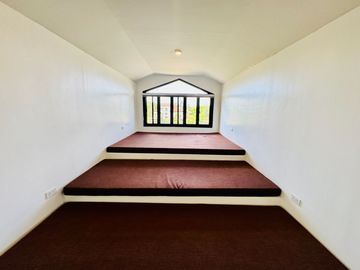 5 Bedrooms Modern 3 Storey Mediterranean House and Lot for Sale in Portofino South