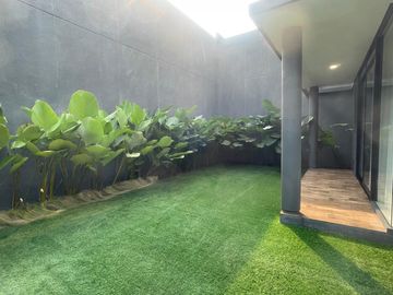 Dijual Rumah Nyaman Asri Full Furnishedap Huni Lokasi di Kota Baru Parahyangan Tatar Nayapati Bandung