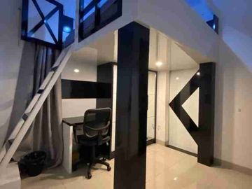 Dijual 2 unit Rumah Gandeng Full Furnished Dalam Cluster Burgundy Summarecon Bekasi
