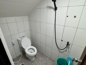 Buahbatu rumah dijual murah bangunan baru harga lama dkt STT TELKOM, nego!