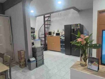 RUMAH CANTIK DI KOMPLEK ABADI DUREN SAWIT
