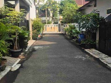 RUMAH CANTIK DI KOMPLEK ABADI DUREN SAWIT