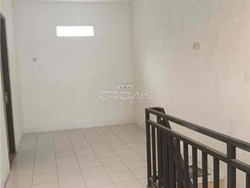 Rumah 1,5 Lantai di Bekasi Dekat Summarecon Mal