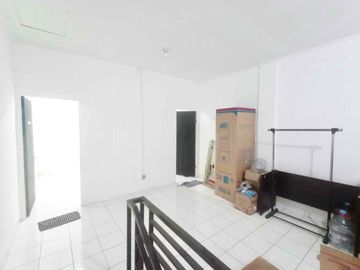 Ruko Poris Edelweiss Benteng Betawi 2 lantai 1,5 M Nego
