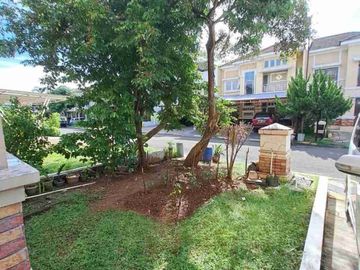 Rumah dengan Keamanan Baik di Cluster Pasadena, Modernland