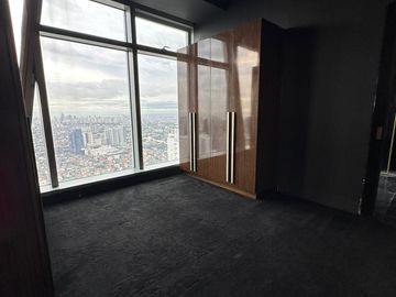 PENTHOUSE TRUMP TOWER KALAYAAN BEL-AIR MAKATI