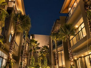 New Ceiling 3,5 Meter Matera Lake Side — Luxury Resort Living By The Lake