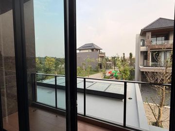 New Ceiling 3,5 Meter Matera Lake Side — Luxury Resort Living By The Lake