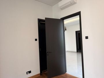 New Ceiling 3,5 Meter Matera Lake Side — Luxury Resort Living By The Lake