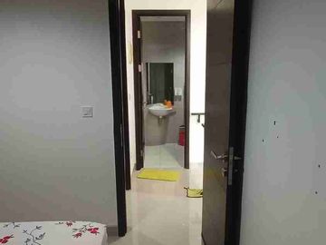 DISEWAKAN RUMAH MILENIAL 4,5X10 SEMI FURNISH PIK2 EXTENSION