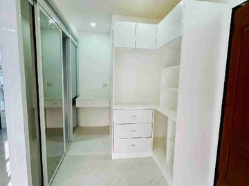 4 BEDROOMS BRAND NEW HOUSE AND LOT FOR SALE!