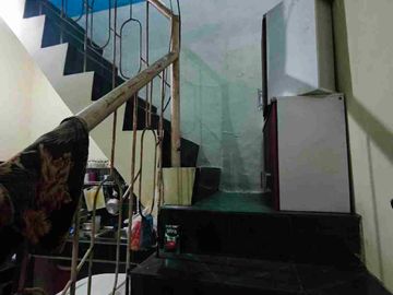 Jual Cepat rumah 2 lantai tinggal huni