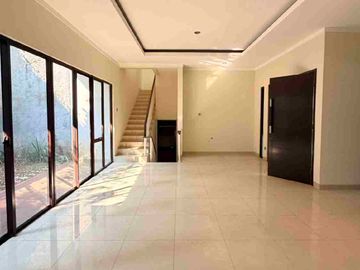 Dijual Rumah Mewah Siap Huni Di Kebayoran Villas Sektor
7 Bintaro