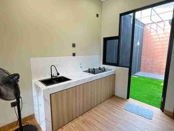 Rumah gaya Jepang modern di Limo Depok