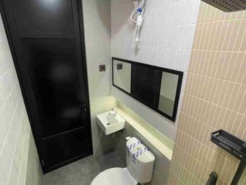 Rumah gaya Jepang modern di Limo Depok