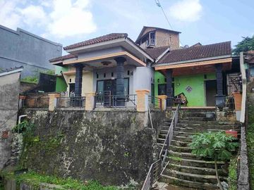 rumah tanah strategis pusat kota