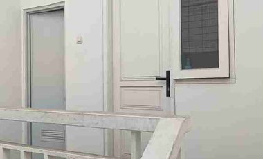Dijual Rumah Full Furnised di Puri Sriwedari Cibubur dekat Stasiun LRT Harjamukti