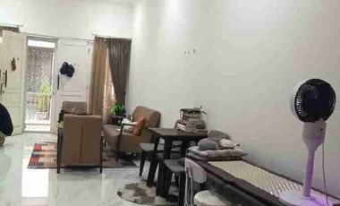 Dijual Rumah Full Furnised di Puri Sriwedari Cibubur dekat Stasiun LRT Harjamukti