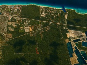 Terreno Turístico Ecológico Hotelero de 4.93 Ha en La Selva Natural de Playa del Carmen