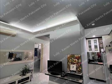 Dijual Apartemen Eastcoast Residence Interior Mewah 2BR Dijadikan 1 BR Tower Topaz Lt 16 Sebelah Hoky Pakuwon City Surabaya Timur