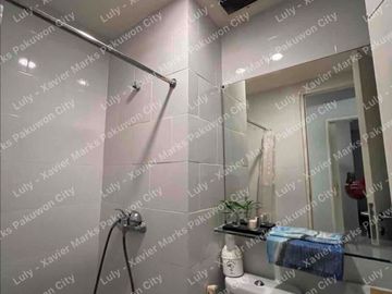 Dijual Apartemen Eastcoast Residence Interior Mewah 2BR Dijadikan 1 BR Tower Topaz Lt 16 Sebelah Hoky Pakuwon City Surabaya Timur