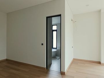 Rumah hoek bangunan mandiri Foresta BSD