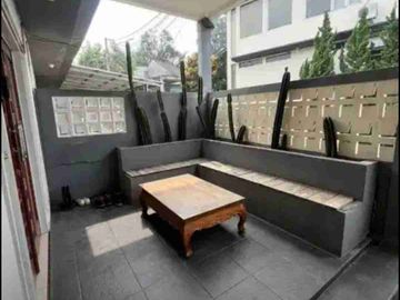 Dijual murah cepat rumah 2 lantai di ujung berung bandung