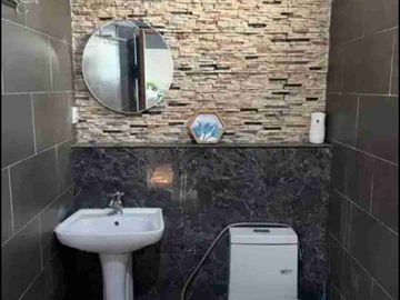 Dijual murah cepat rumah 2 lantai di ujung berung bandung