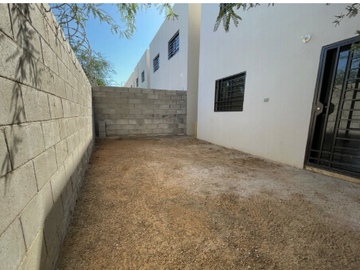 CASA DE ENTREGA INMEDIATA EN  ACACIAS RESIDENCIAL, HERMOSILLO, SONORA