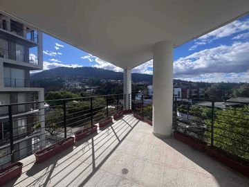 Oficina Cumbayá