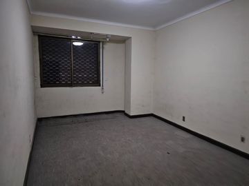 PROPIEDAD COMERCIAL EN ARRIENDO - DOS ROLES DE AVALÚO
