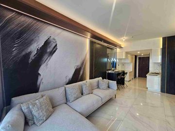 FOR SALE / JUAL RUGI Apart SKYHOUSE Type 3BR Interior Mewah. Bsd City