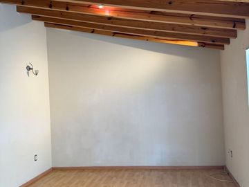 Casa en Venta en Fraccionamiento Monte Blanco, Querétaro | 3 Recámaras | Cuarto de Servicio |