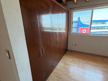 Casa en Venta en Fraccionamiento Monte Blanco, Querétaro | 3 Recámaras | Cuarto de Servicio |