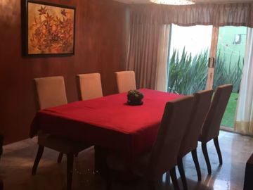 CASA EN VENTA EN LOMAS ESTRELLA, IZTAPALAPA