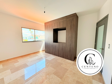 Casa sola con alberca de 4 recámaras al Sur de Cuernavaca | Residencial Las Haciendas